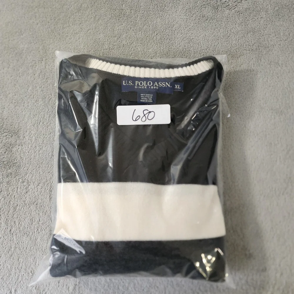 U.S Polo Assn‎ Acrylic Gray Black White Striped Men's V-Neck Sweater Size XL